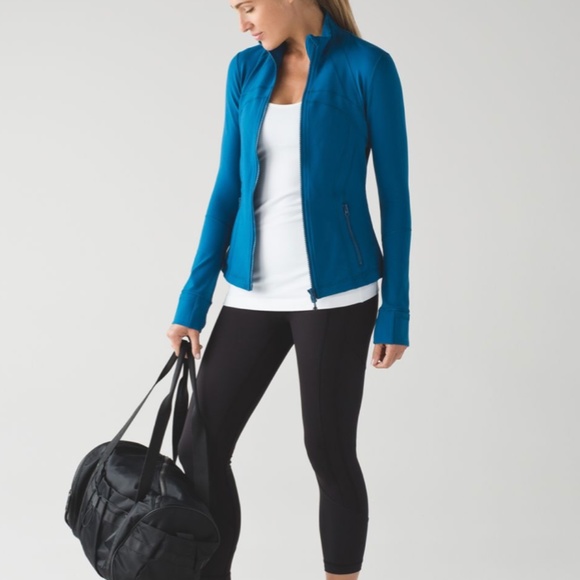 Lululemon Define Jacket Size 4 - Picture 3 of 10